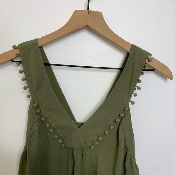 Loft green pom pom tank top - Picture 2 of 7